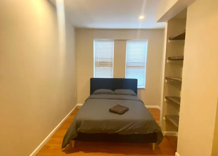 Private Bathroom King Room